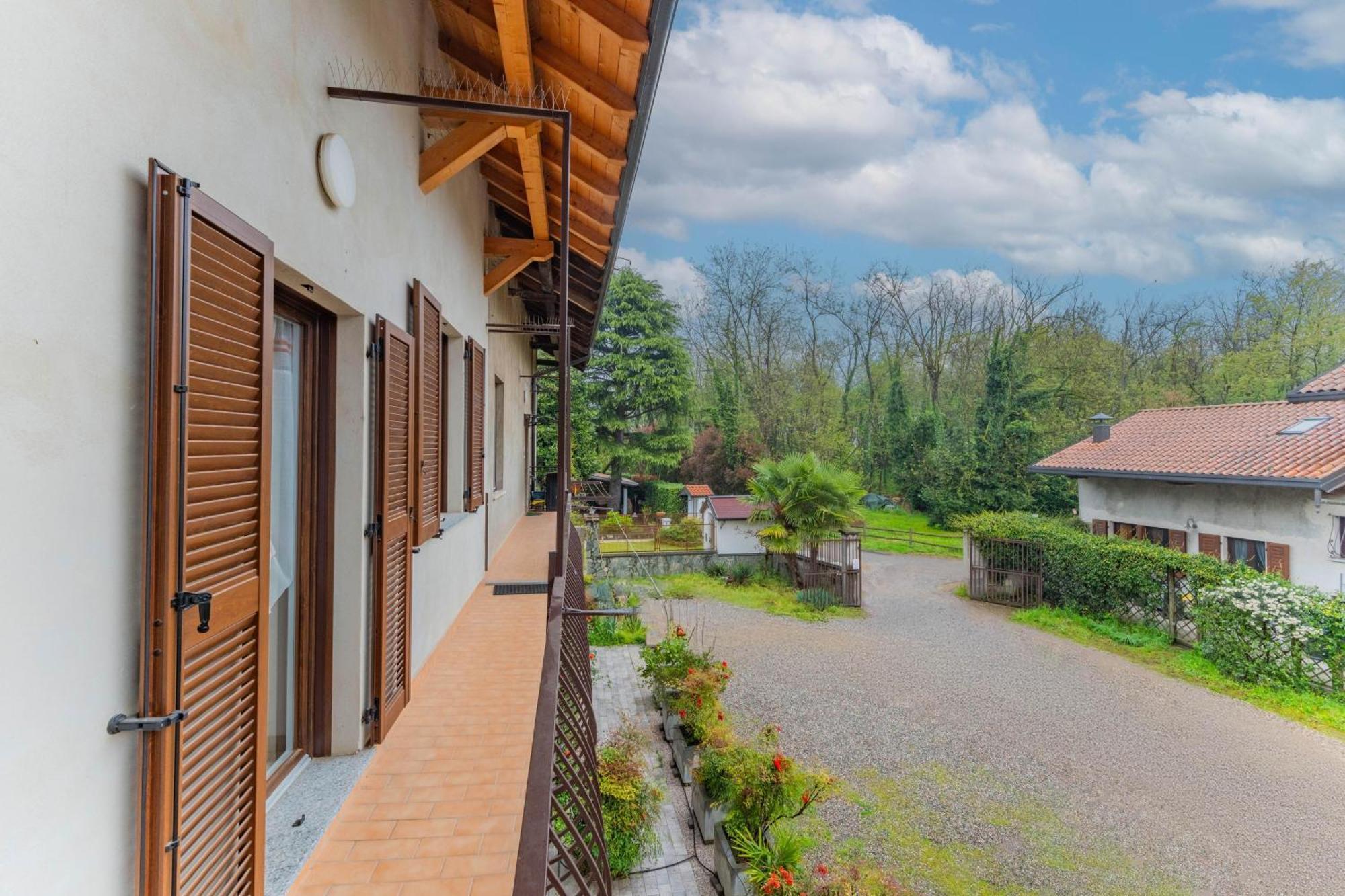 Casa Milena Malpensa Milano Laghi Apartment บุสโตอาร์ซีซีโอ ภายนอก รูปภาพ
